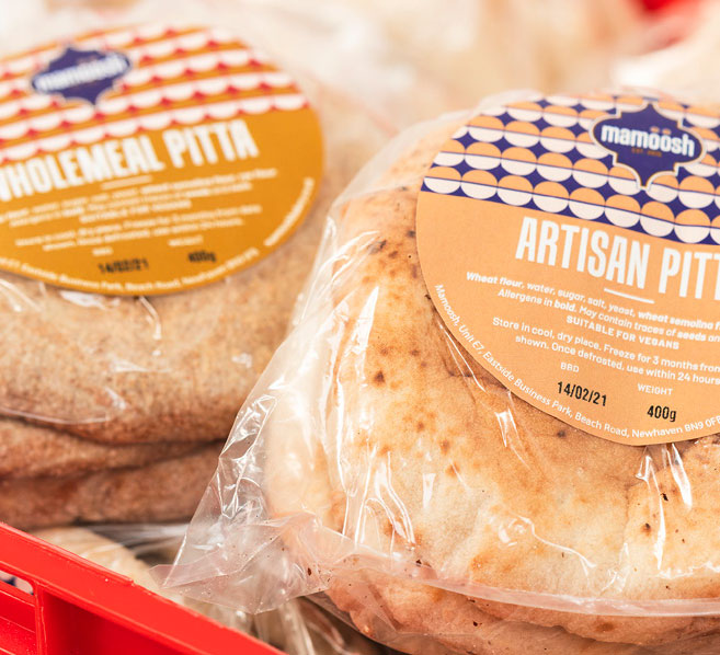wholemeal and white pita bread packs